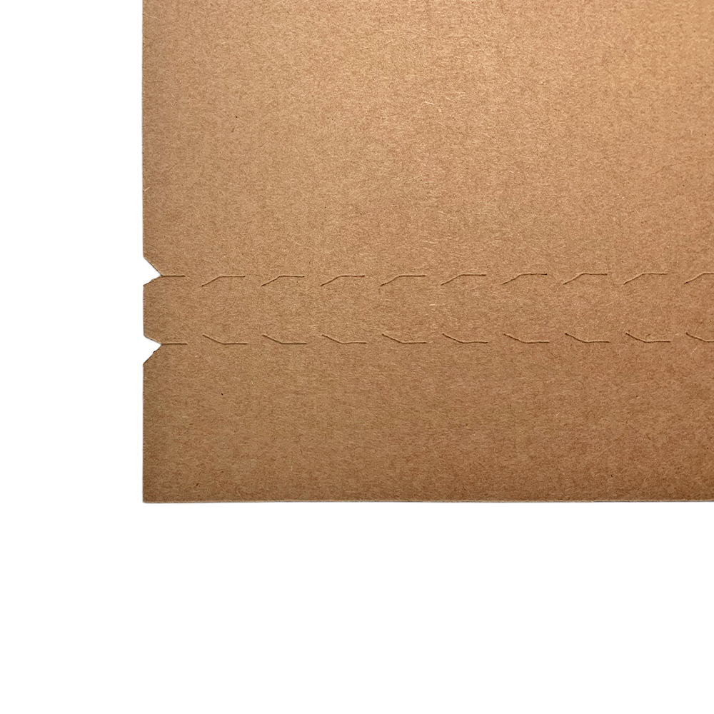 Tear strip / zipper cut from kraft e flute
